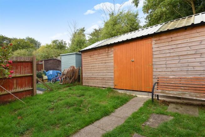 Garden & Workshop
