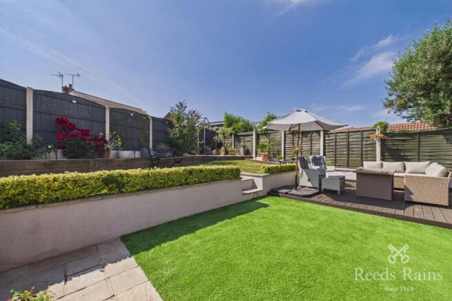 3 bed Bungalow for sale Image 8
