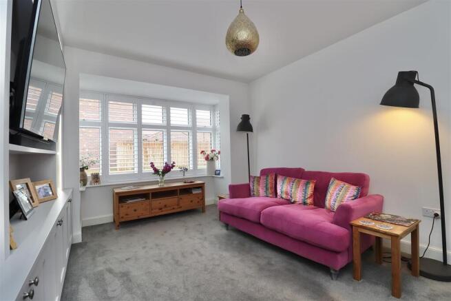 4 bed Detached for sale Image 6