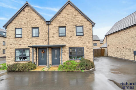 Dalby Strand, Swindon, SN1