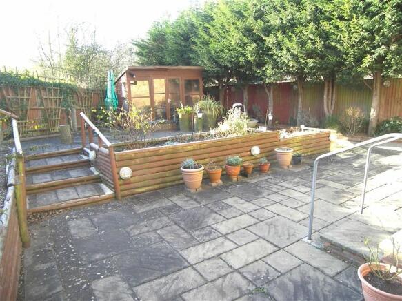 Photo 10