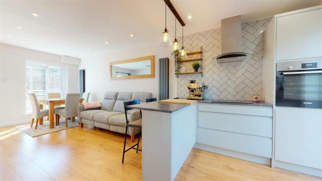 Kitchen/Lounge