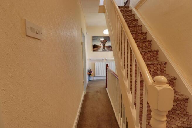 4 bed Terraced for sale Image 9