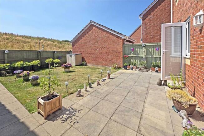 Rear Patio Garden