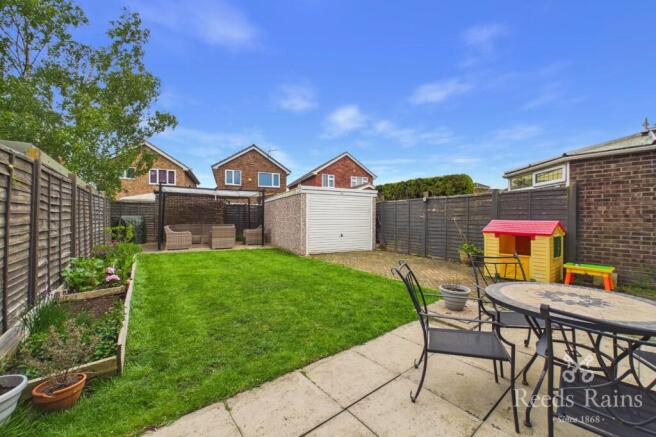 3 bed Detached for sale Image 11
