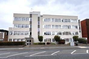 3, 83 Kingshott House, East Street, Epsom KT17 1FA