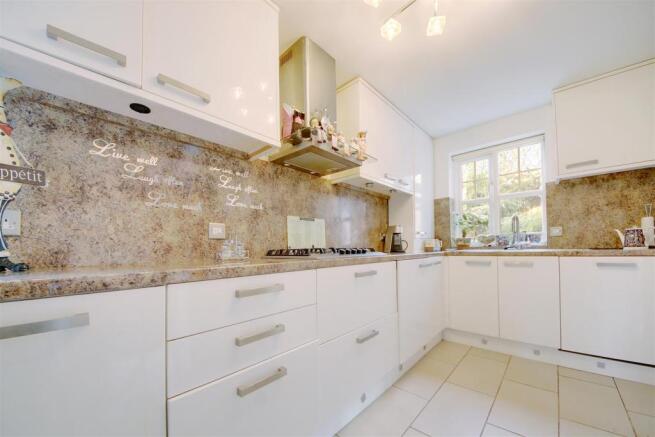 Kitchen.jpg