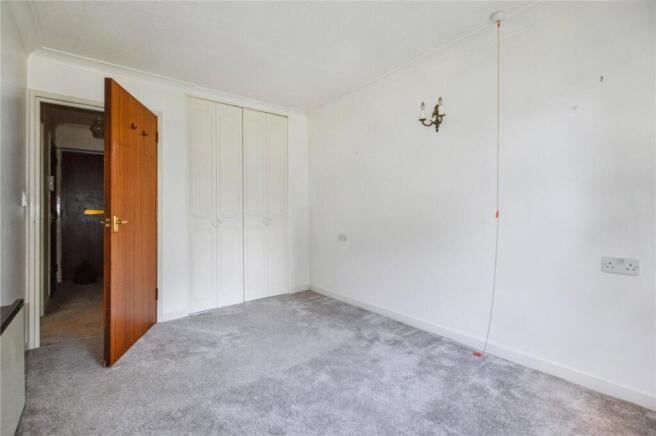 1 bed Apartment for sale Image 6