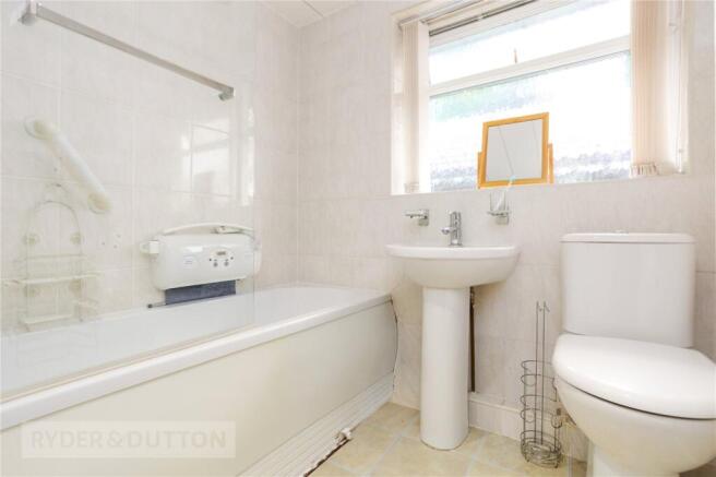 2 bed Detached Bungalow for sale Image 10