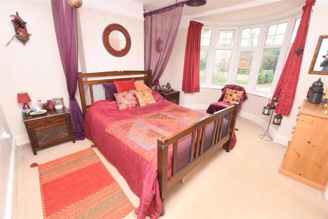 master bedroom.JPG