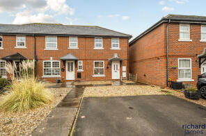 27, Meadow Road, Swindon SN2 2UG
