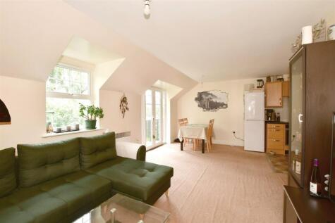 Worth Park Avenue, Crawley, West Sussex