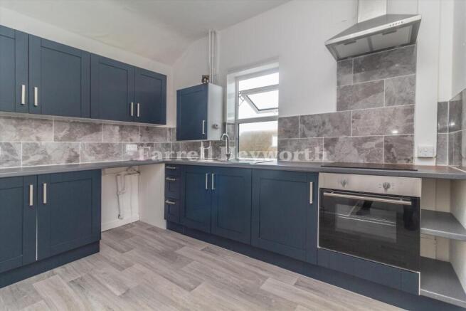 Kitchen image 2