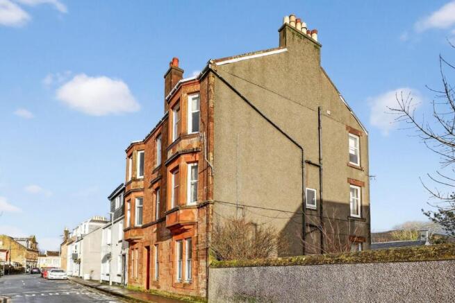 2_19 crawford street, largs _02.jpg