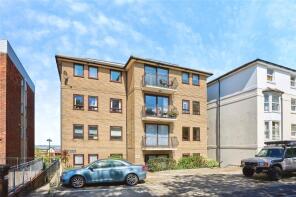 Flat 6, Vokins Rise, Esplanade, Ryde PO33 2AX