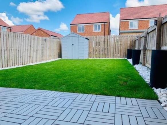 2 bed Semi-Detached to rent Image 10