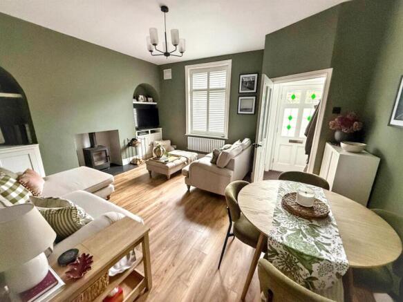 2 bed Terraced for sale Image 4