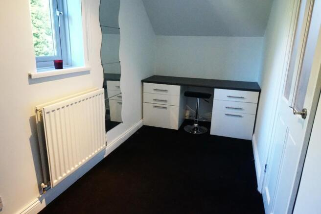 WALK IN WARDROBE