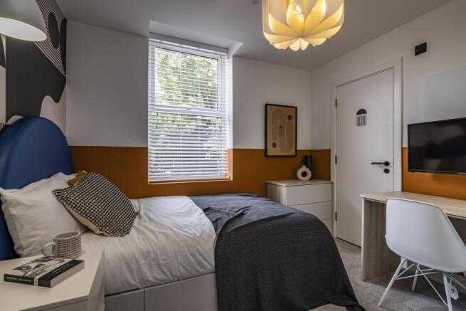 4 Bedrooms