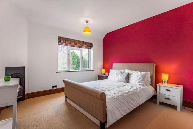 Bedroom 2 (Double)