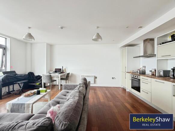 Kitchen/living area