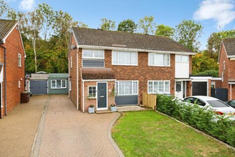 Molescroft Way, Tonbridge, Kent, TN9