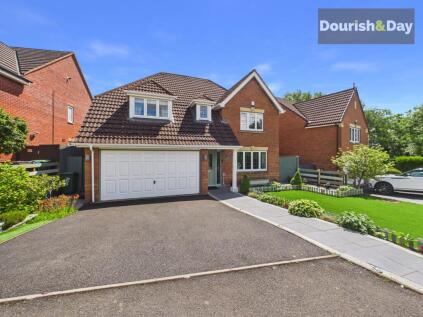 Holyrood Close, Stafford, ST18
