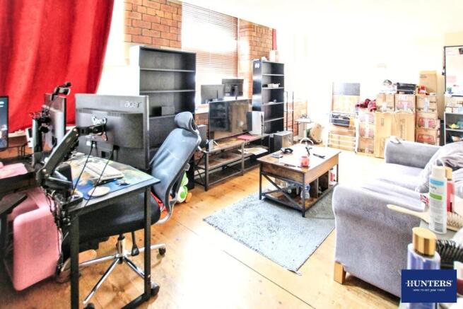 1 bed Flat to rent Image 6