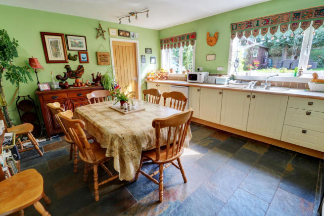 Dining Kitchen