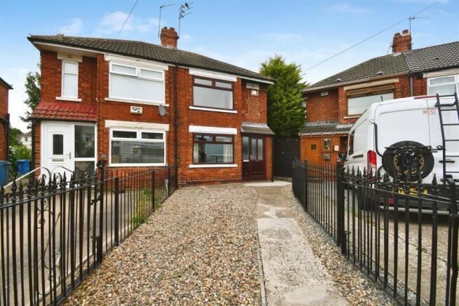 2 bed Semi-Detached for sale Image 5