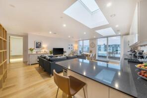29, 6 Gallery Apartments, Lamb Walk, London SE1 3GL