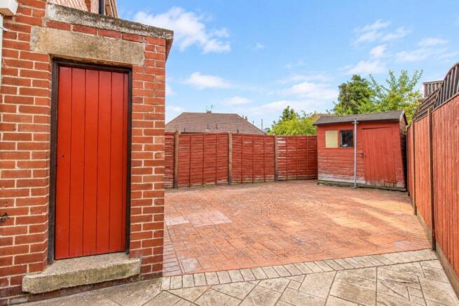 2 bed Semi-Detached for sale Image 9