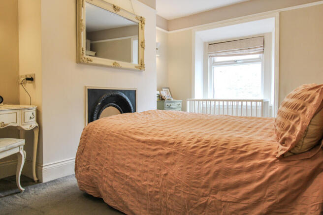 2 bed Terraced for sale Image 7