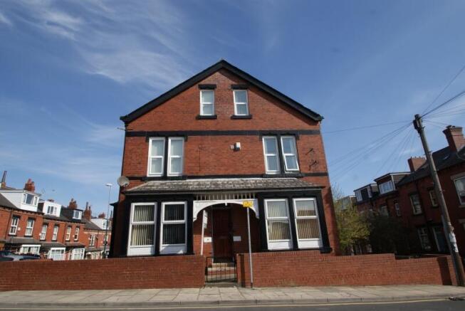 6 bed End of Terrace to rent Image 8
