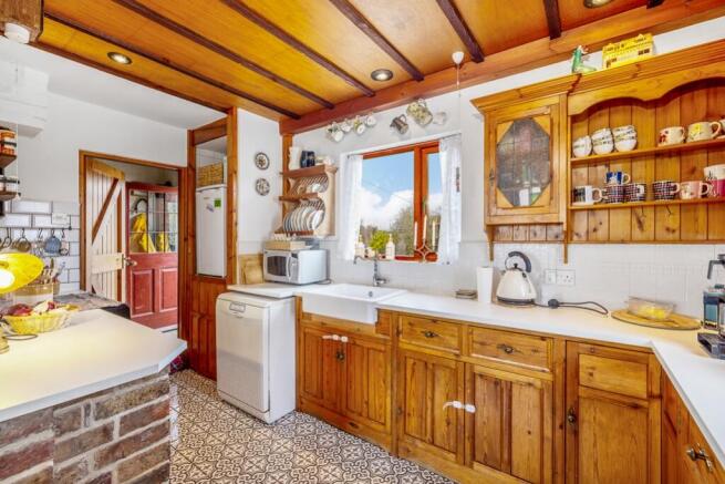 Railway Cottage (Boston)-20