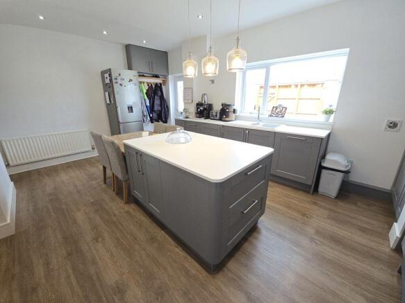 Kitchen / Diner