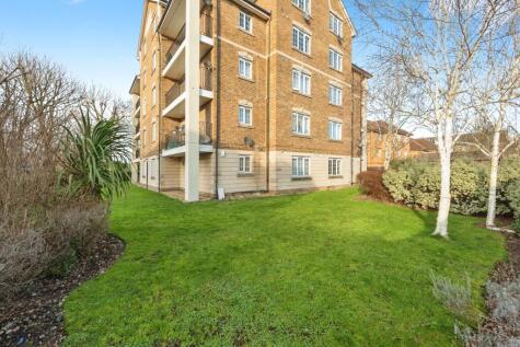 65 North Road, London, SW19