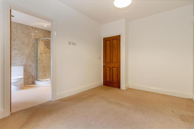 Bedroom-1-3.jpg