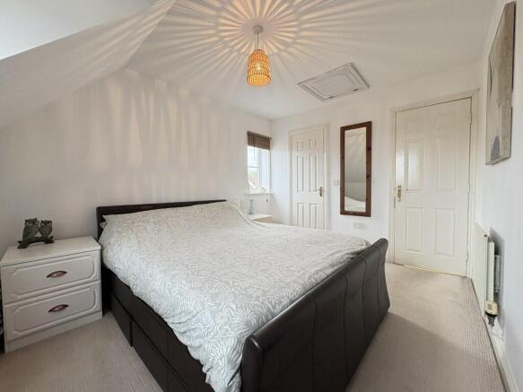 BEDROOM 1