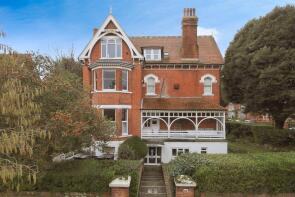 Flat 5, Highgrove, Carlisle Road, Eastbourne BN20 7BN