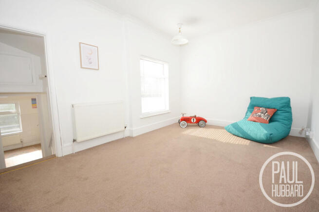 Photo 12