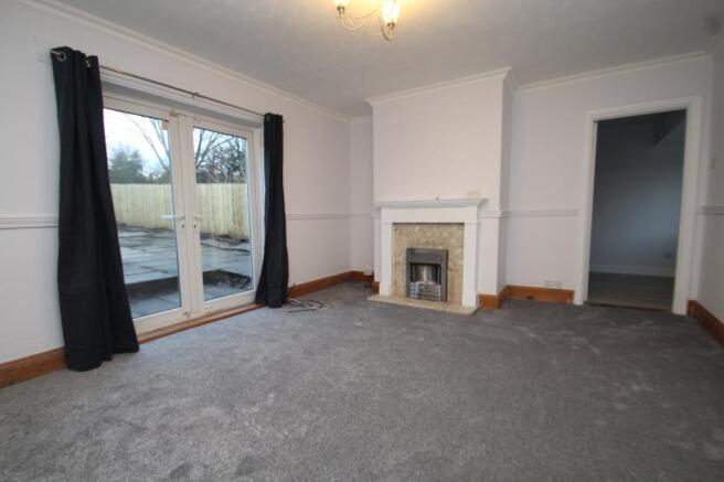 3 bed Terraced to rent Image 4