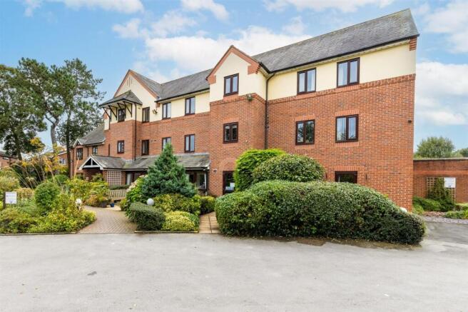 26CromwellCourt-2.jpg