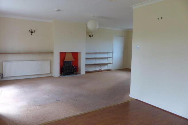 Living/Dining Room