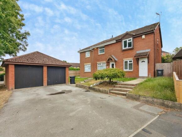 2 bed Semi-Detached for sale in harrogate