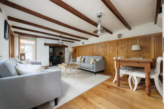 oak_tree_cottage_19.jpeg