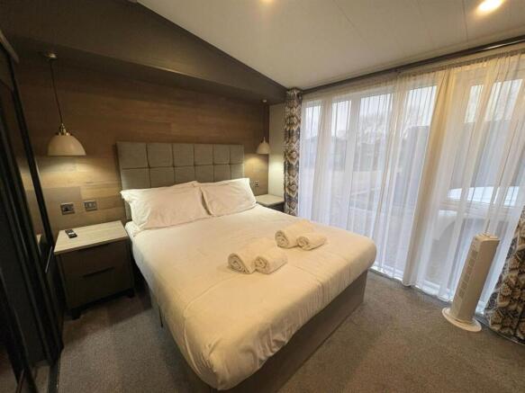 2 bed Lodge for sale Image 12