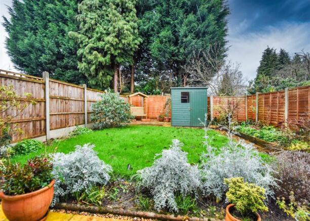 84 Bellencroft Gardens - Garden.jpg