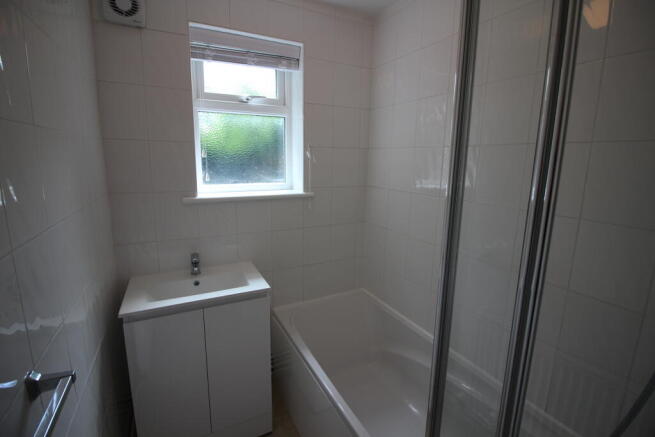 1 Dorchester Court b