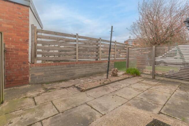 House for sale Image 10